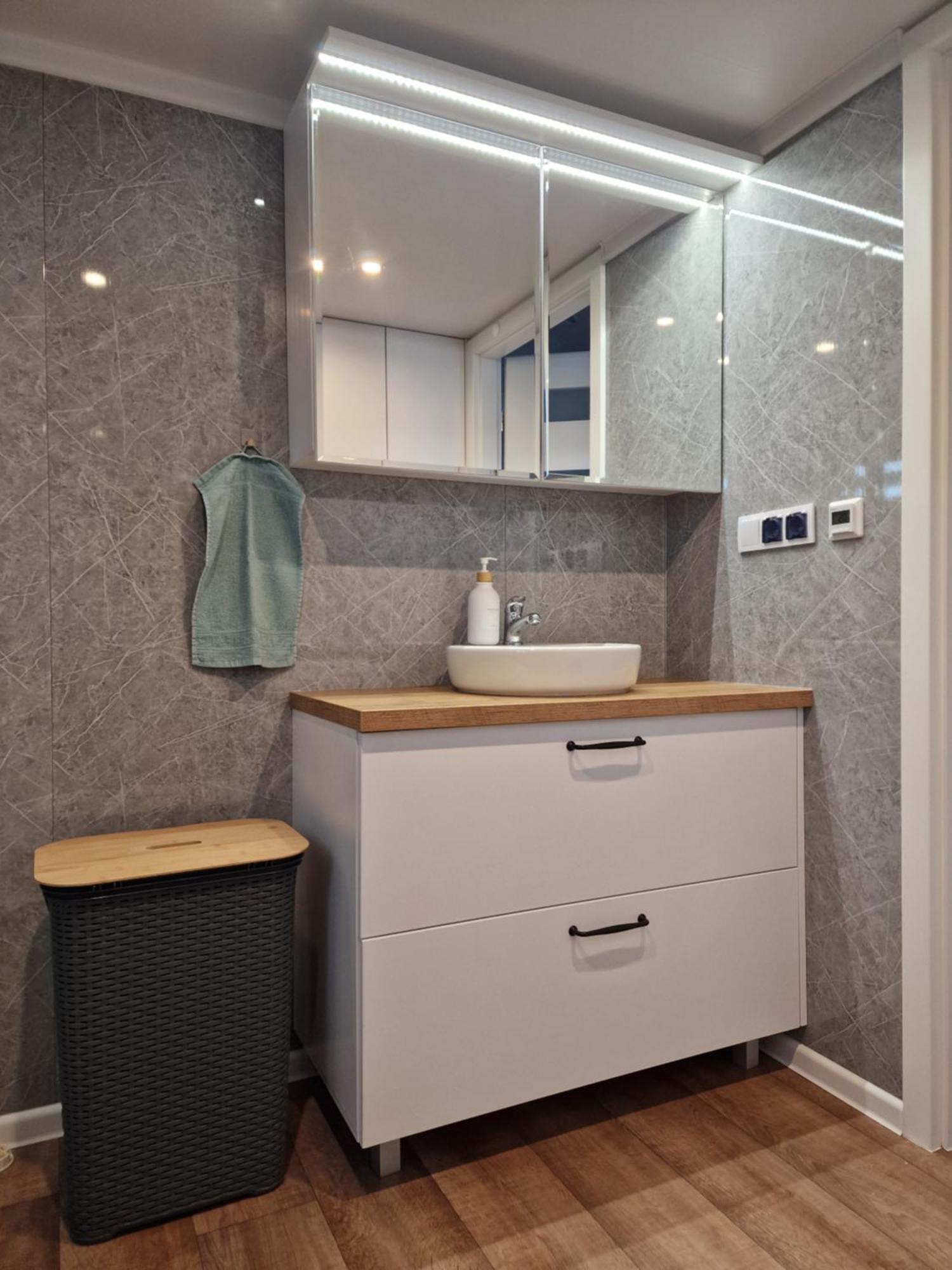 Tiny House In Schoener Lage Lustenau Exterior photo
